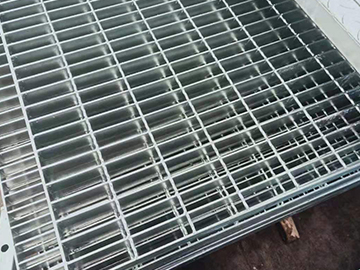 鋼格板生產(chǎn)廠家怎樣留住客戶